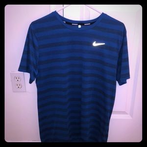 Nike tee